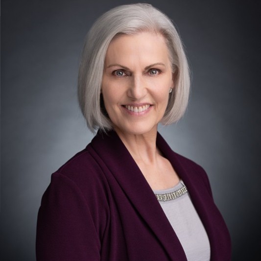 Rhonda headshot